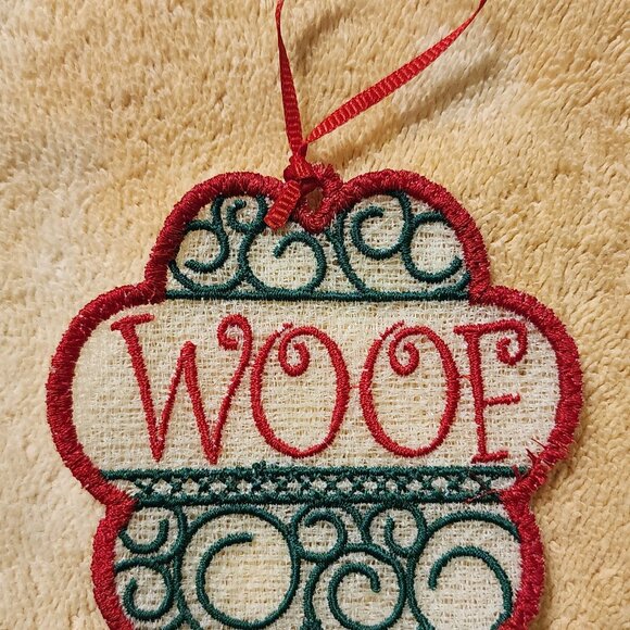 "Woof" Christmas ornament - Picture 2 of 4